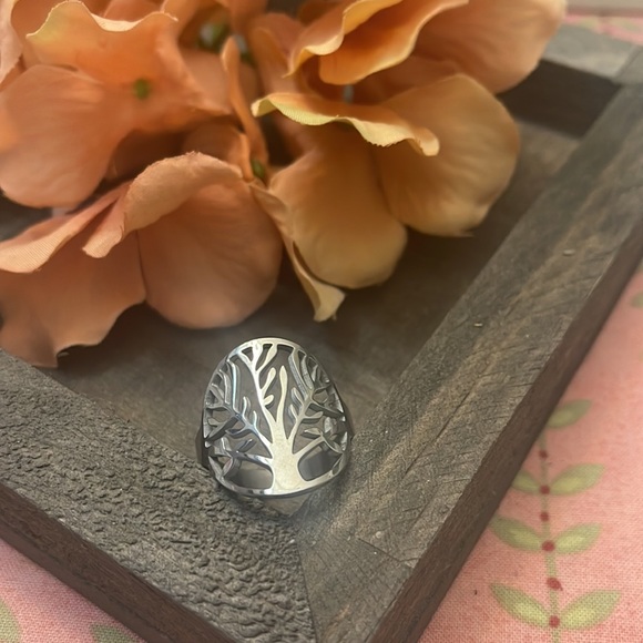 JBloom Tree of Life Ring - Picture 3 of 4